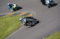 Middle Group Silver_Grey Bikes